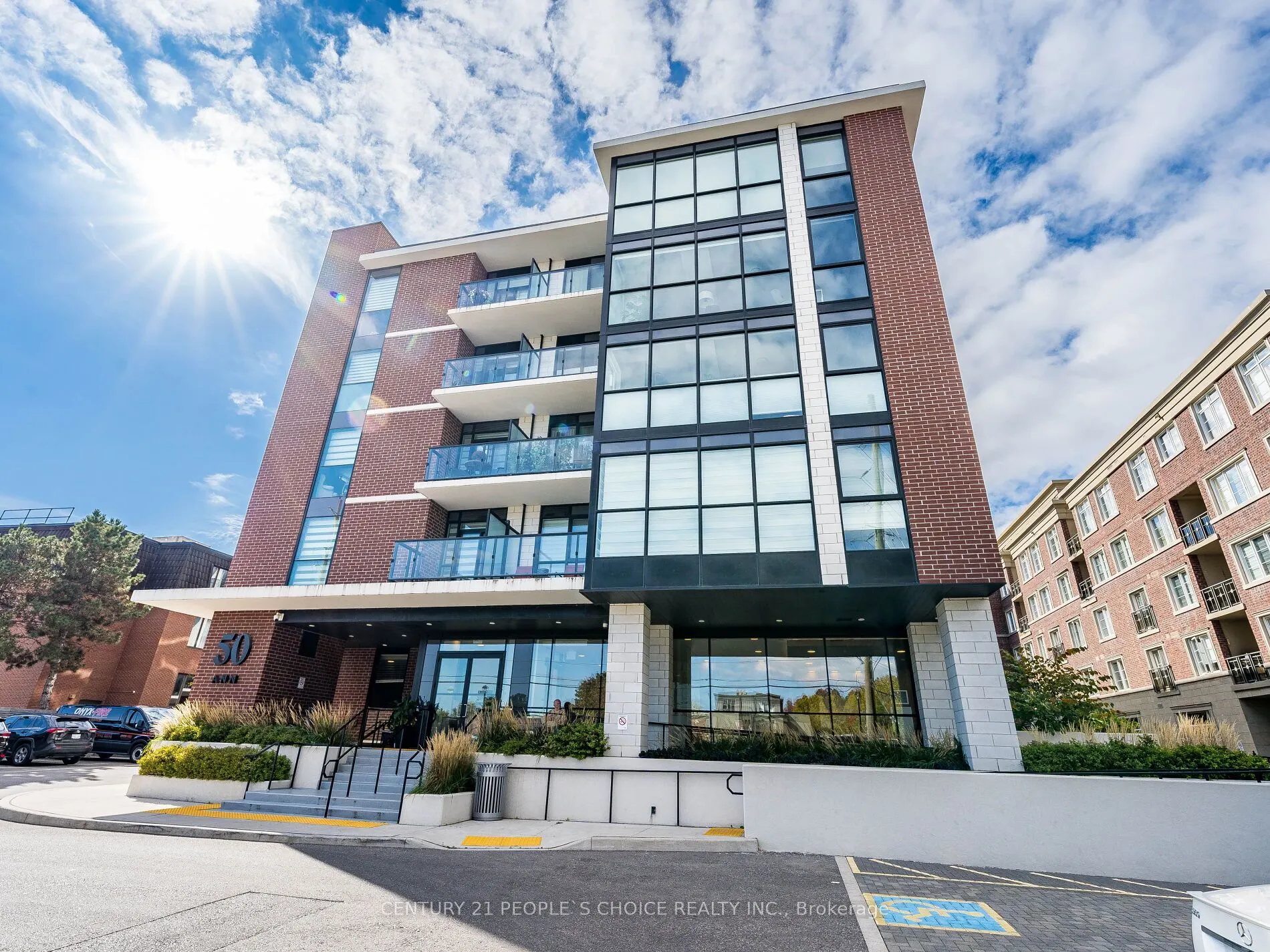 50 Ann Street, #411