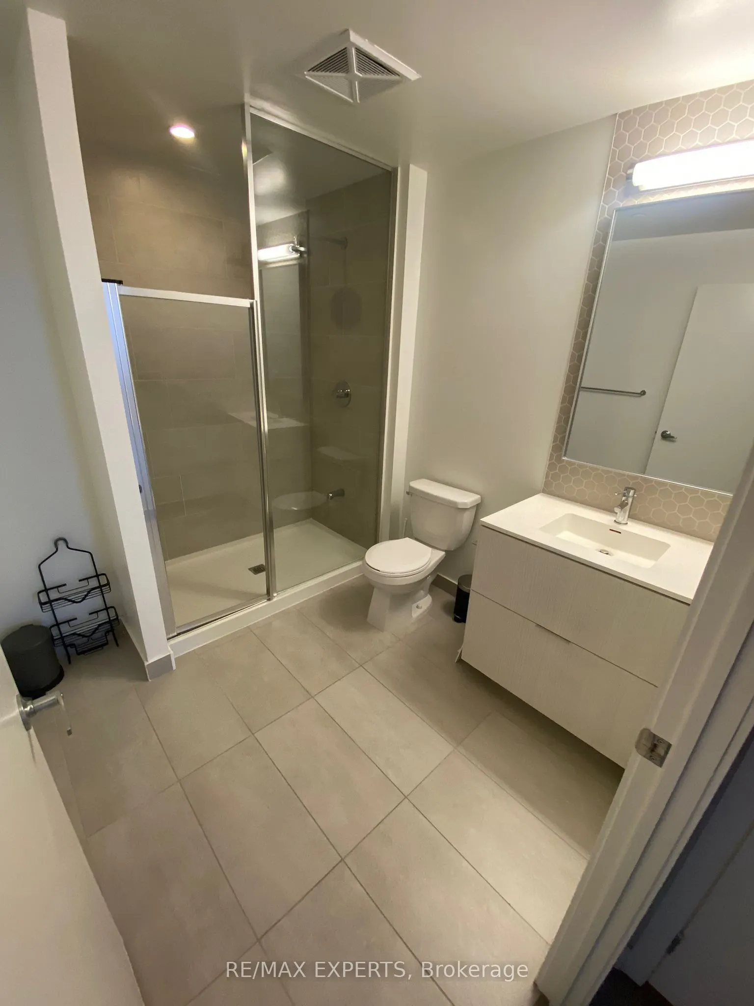 2520 Eglinton Avenue W, #1711