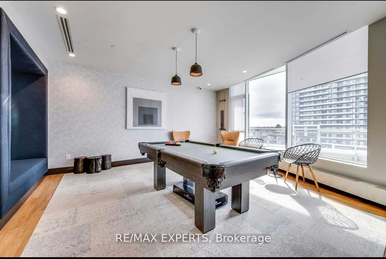 2520 Eglinton Avenue W