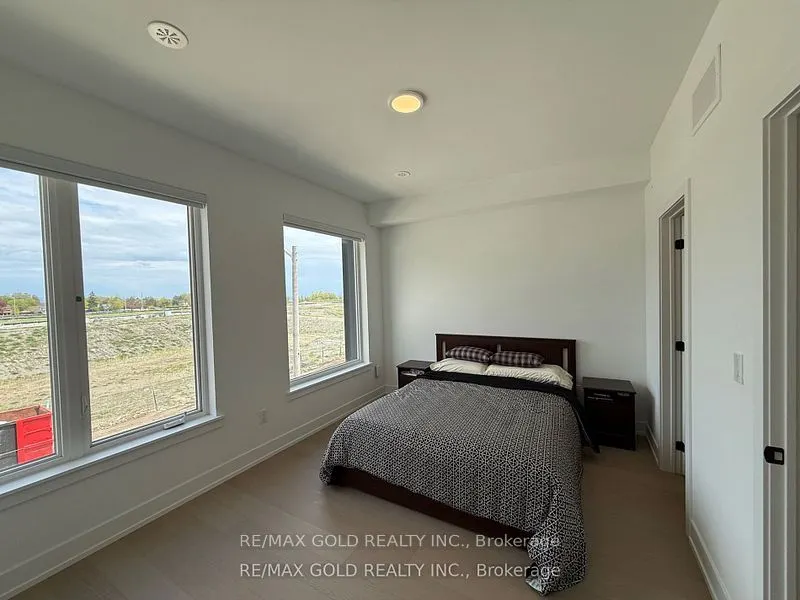 80 Coveside Drive W, #71