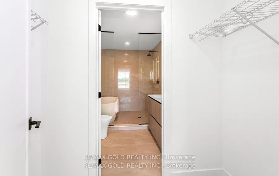 80 Coveside Drive W, #71