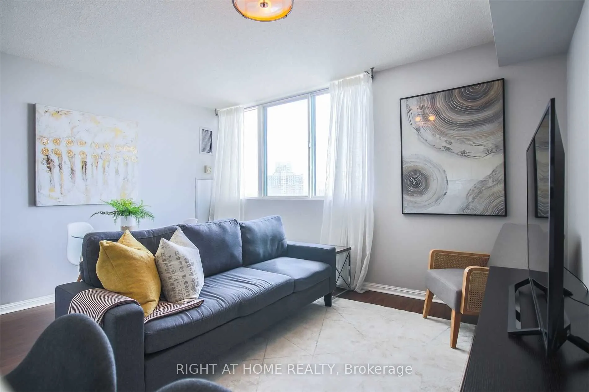 101 Subway Crescent, #2207