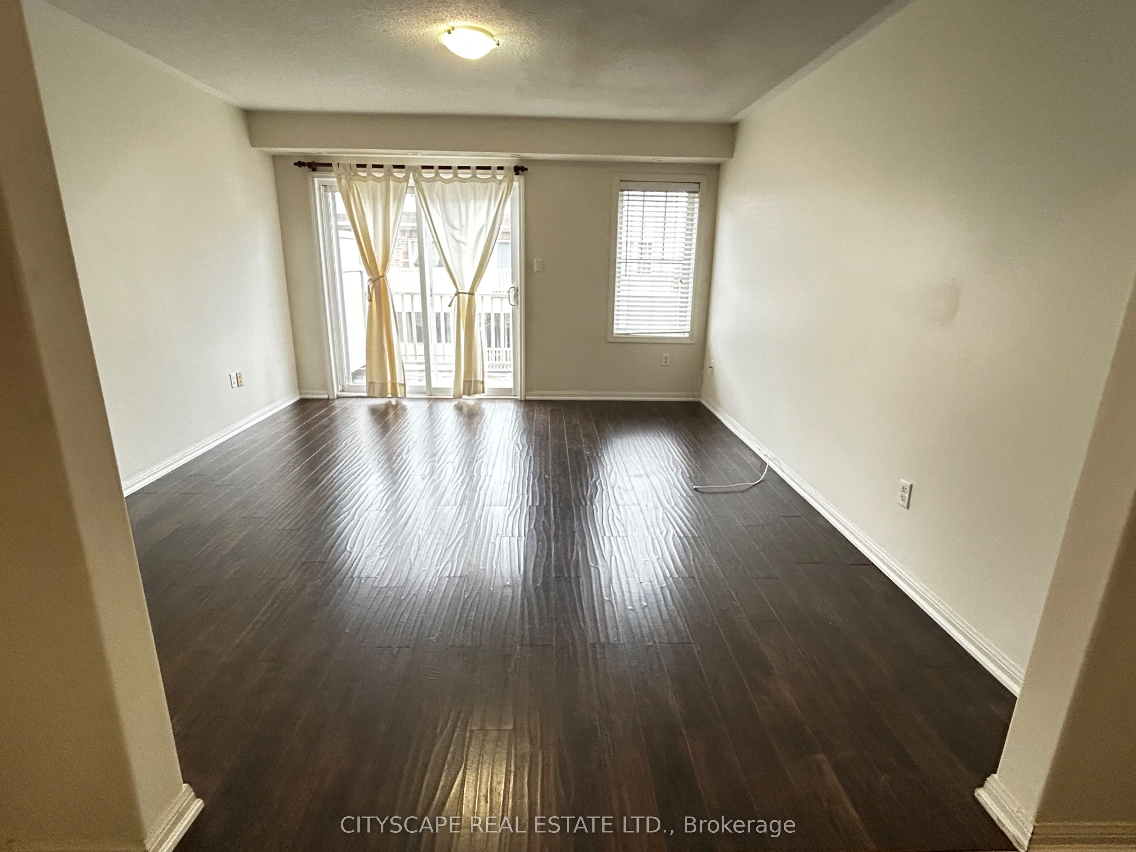 754 Neighbourhood Circle, #2