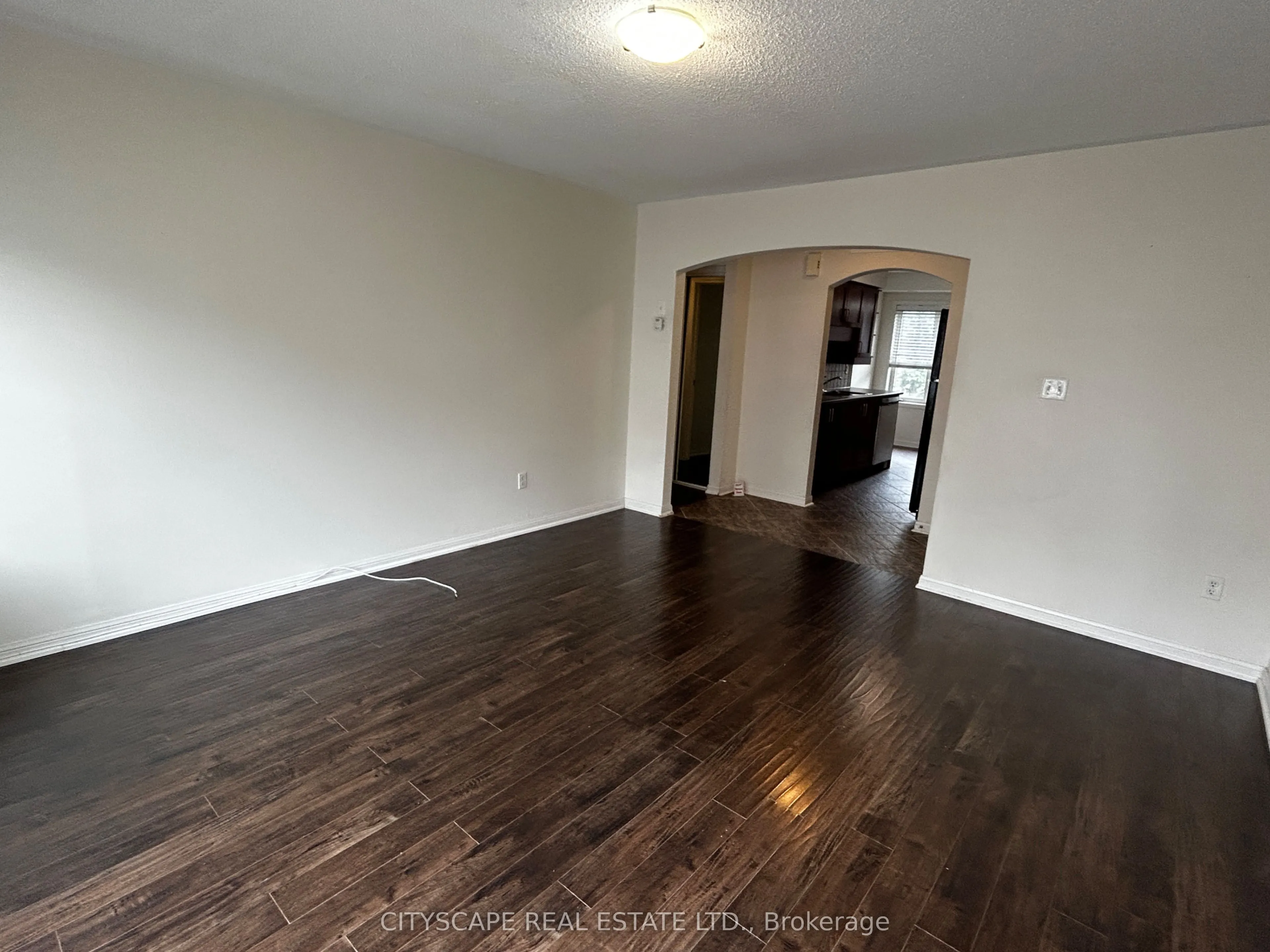 754 Neighbourhood Circle, #2