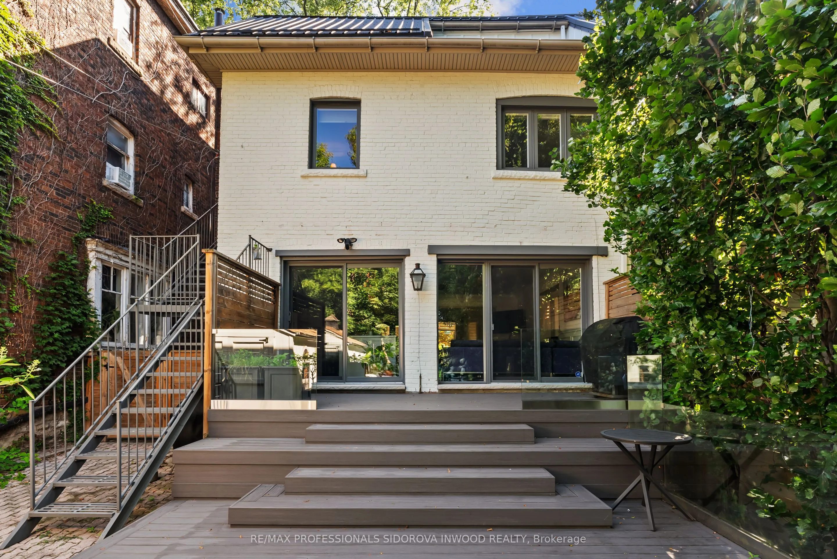 260 Indian Road