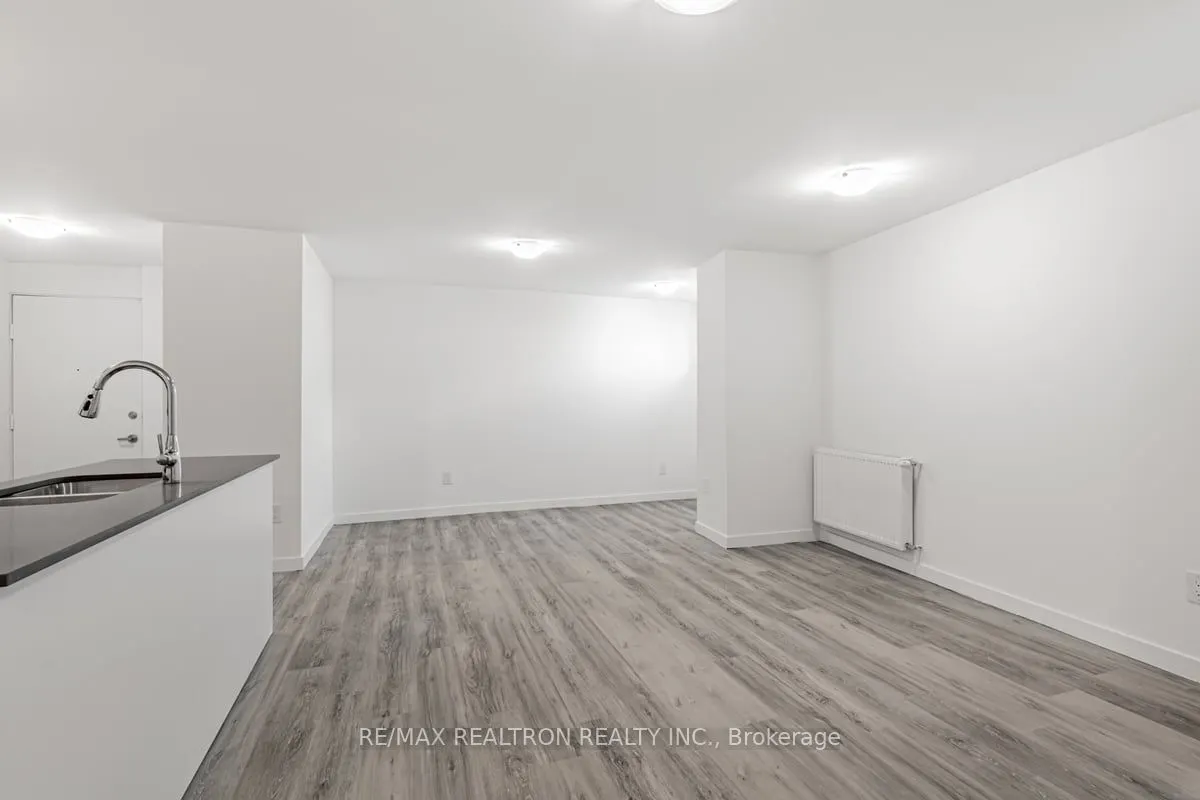 2507 Eglinton Avenue W, #307