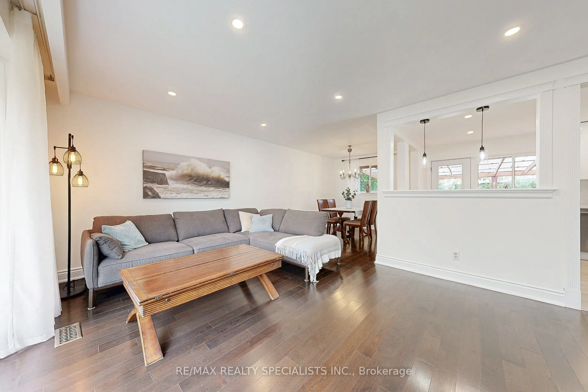 2570 Truscott Drive