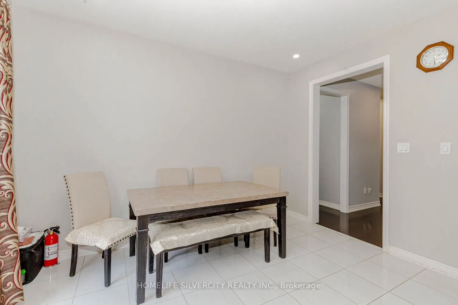 122 Squire Ellis Drive