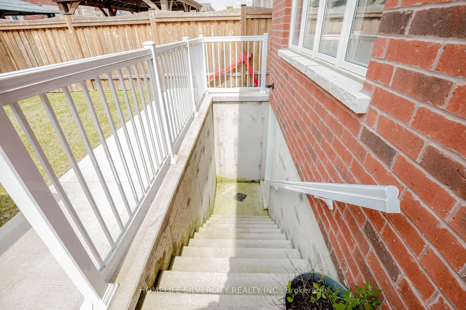 122 Squire Ellis Drive