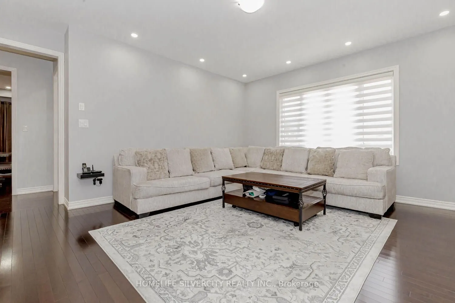 122 Squire Ellis Drive