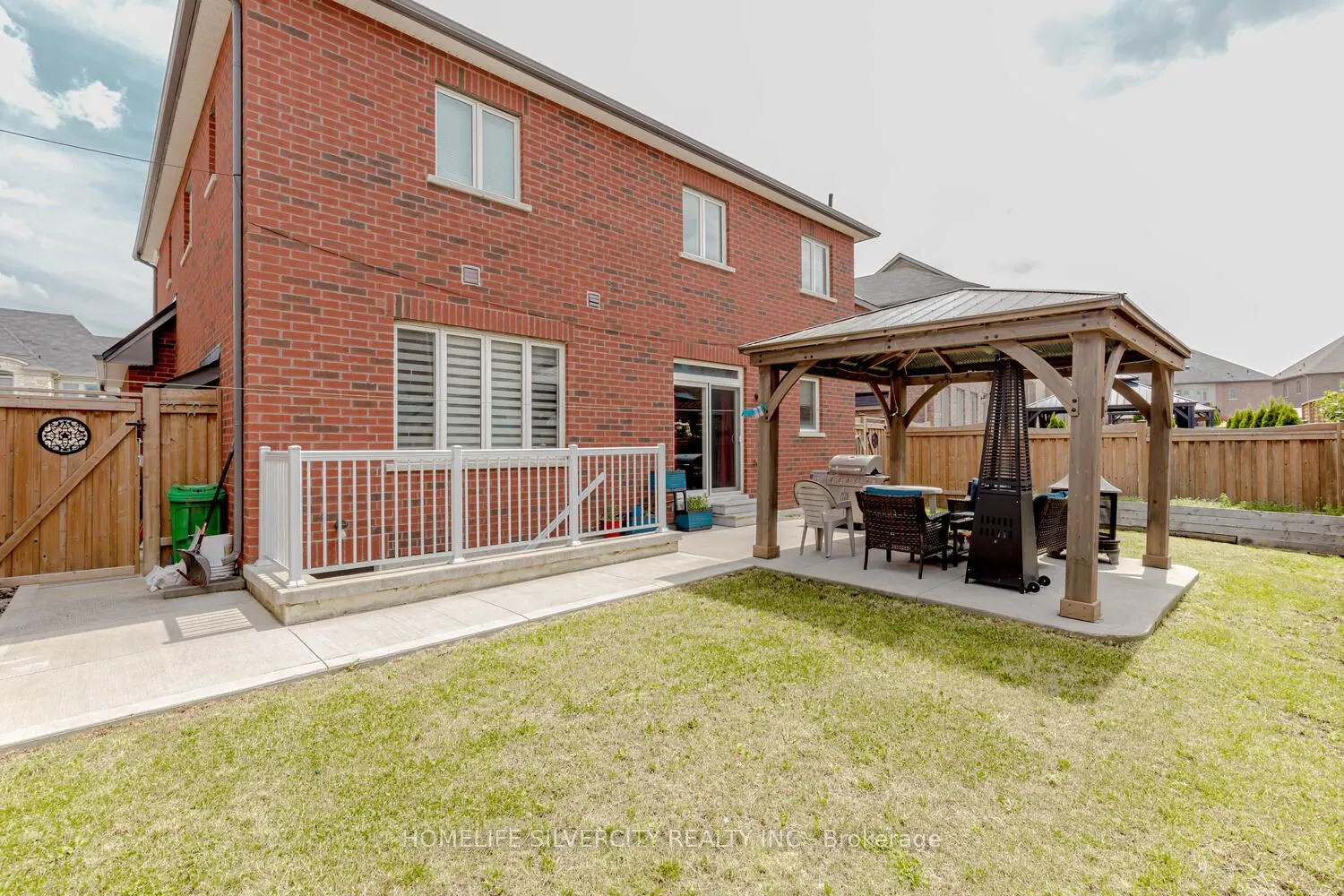 122 Squire Ellis Drive