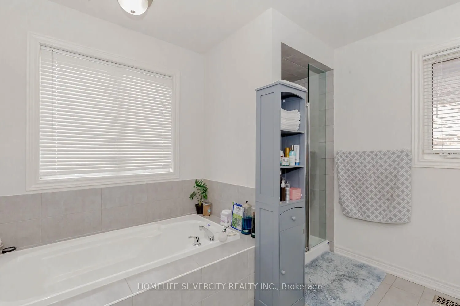 122 Squire Ellis Drive