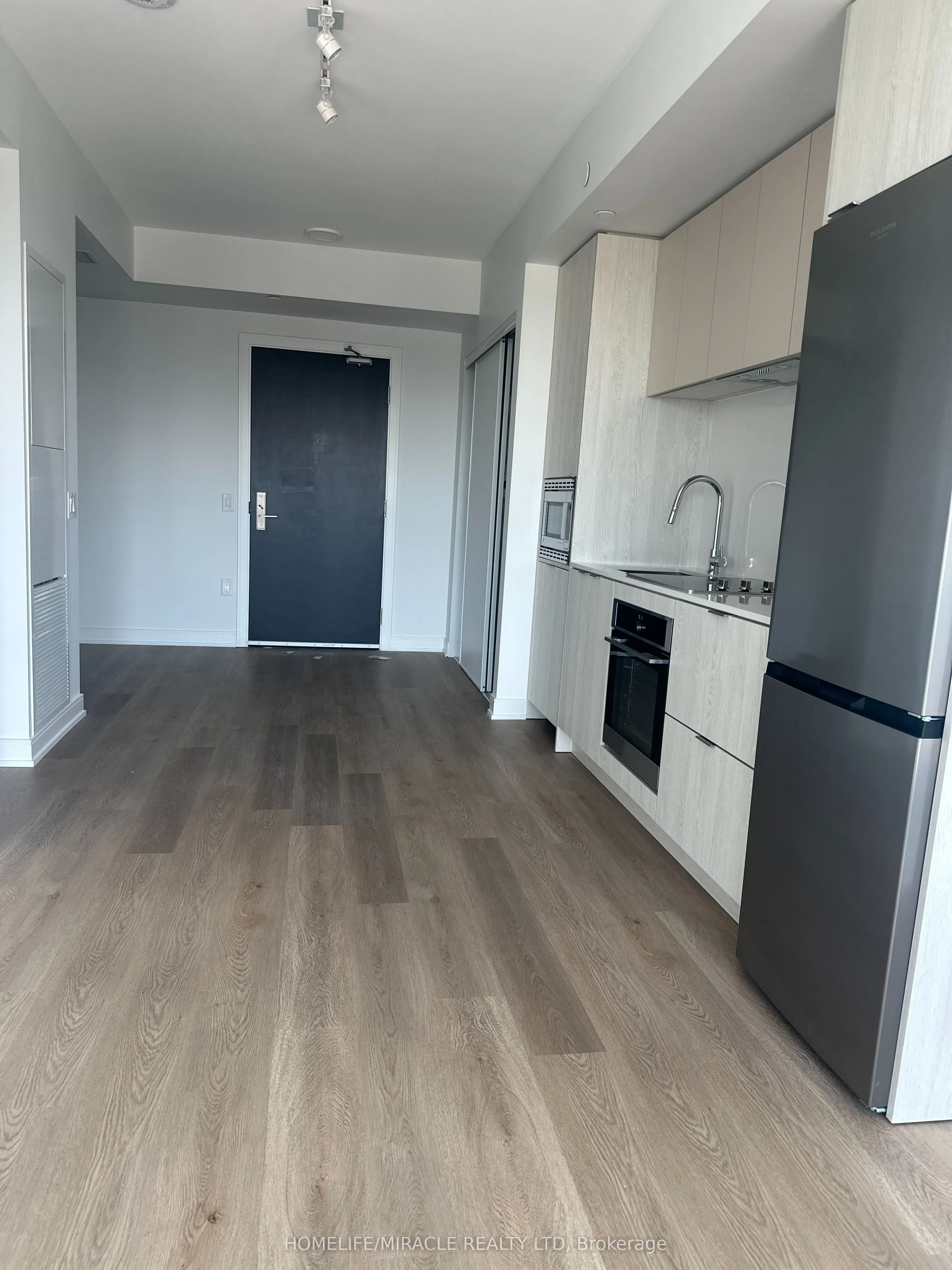 3009 Novar Road, #1013