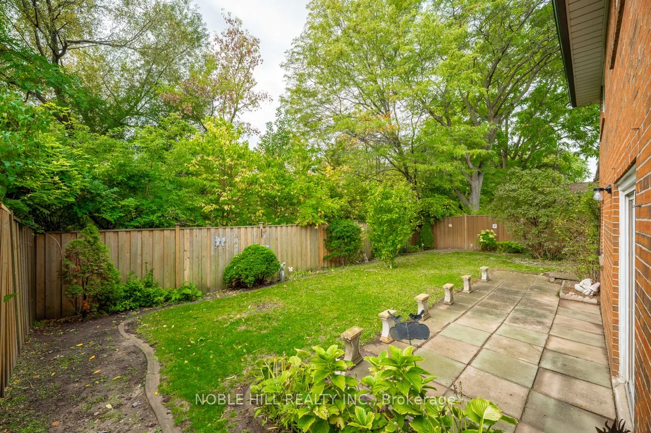 26 Canerouth Drive