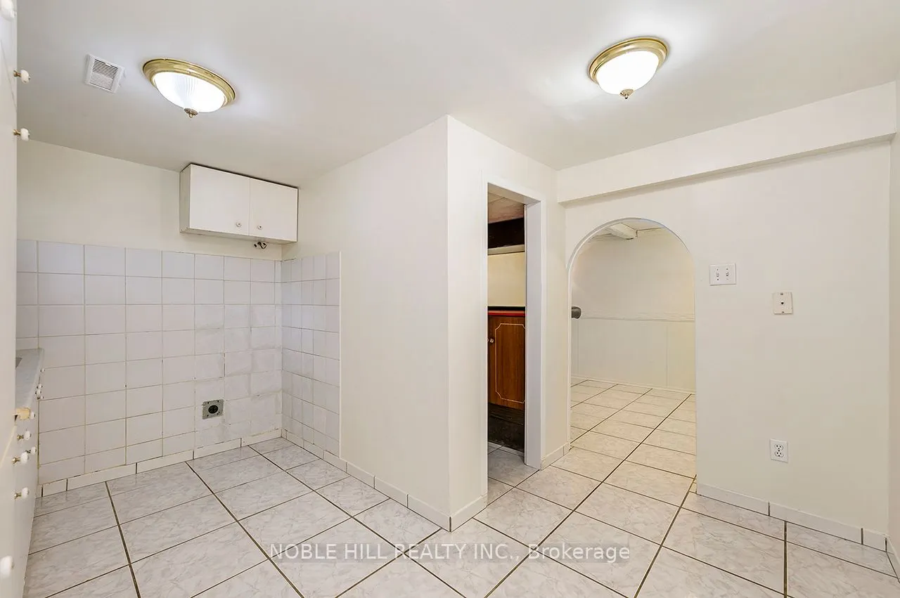 26 Canerouth Drive