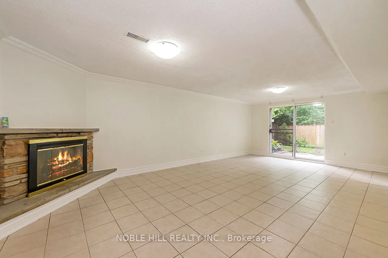 26 Canerouth Drive