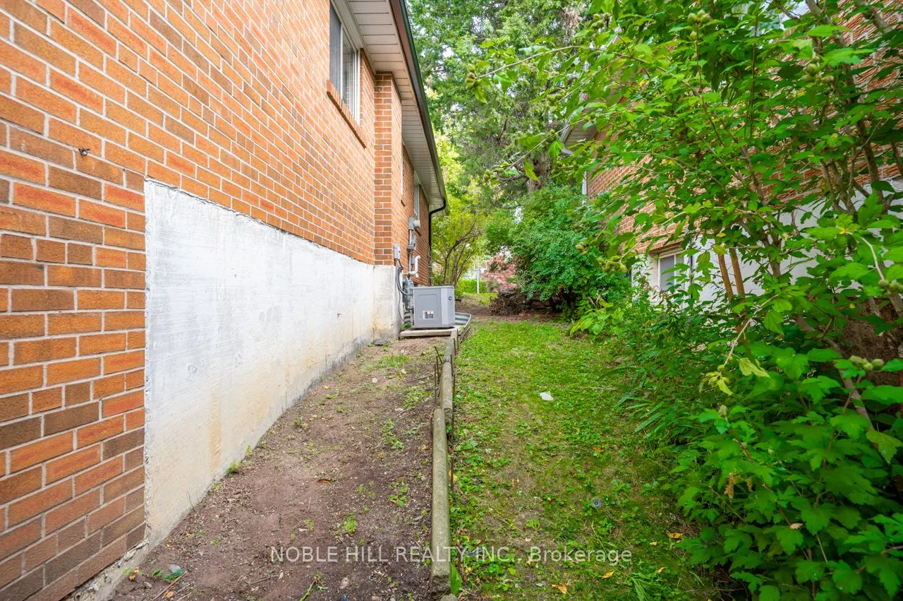 26 Canerouth Drive