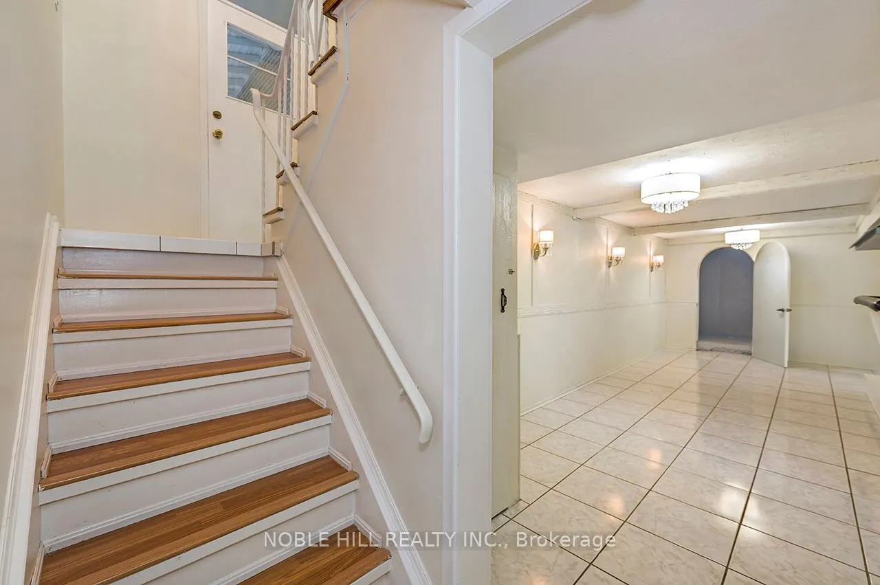 26 Canerouth Drive