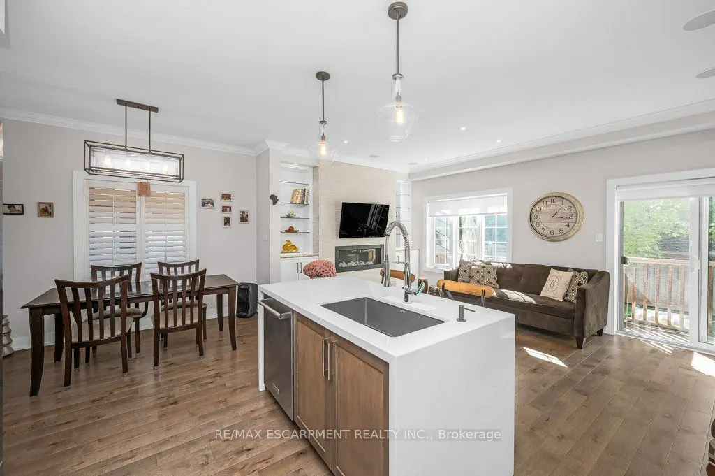 2086 Ghent Avenue, #24