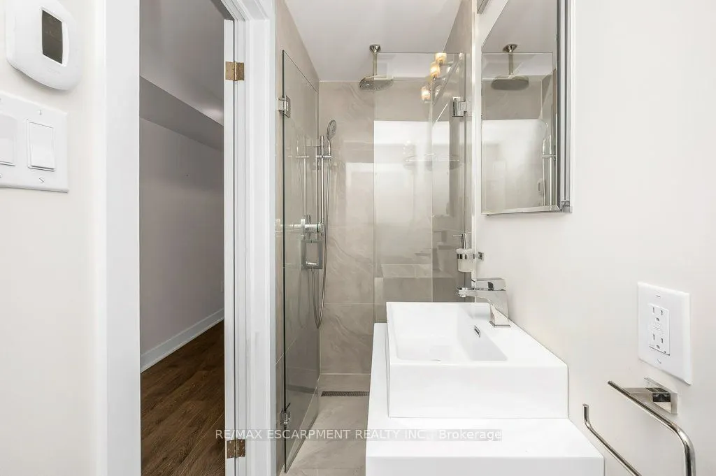 2086 Ghent Avenue, #24