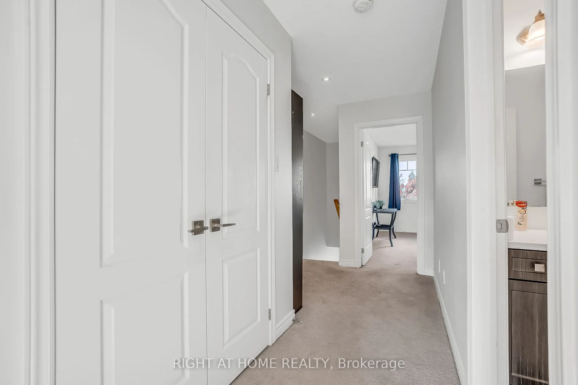 88 Winterton Court N