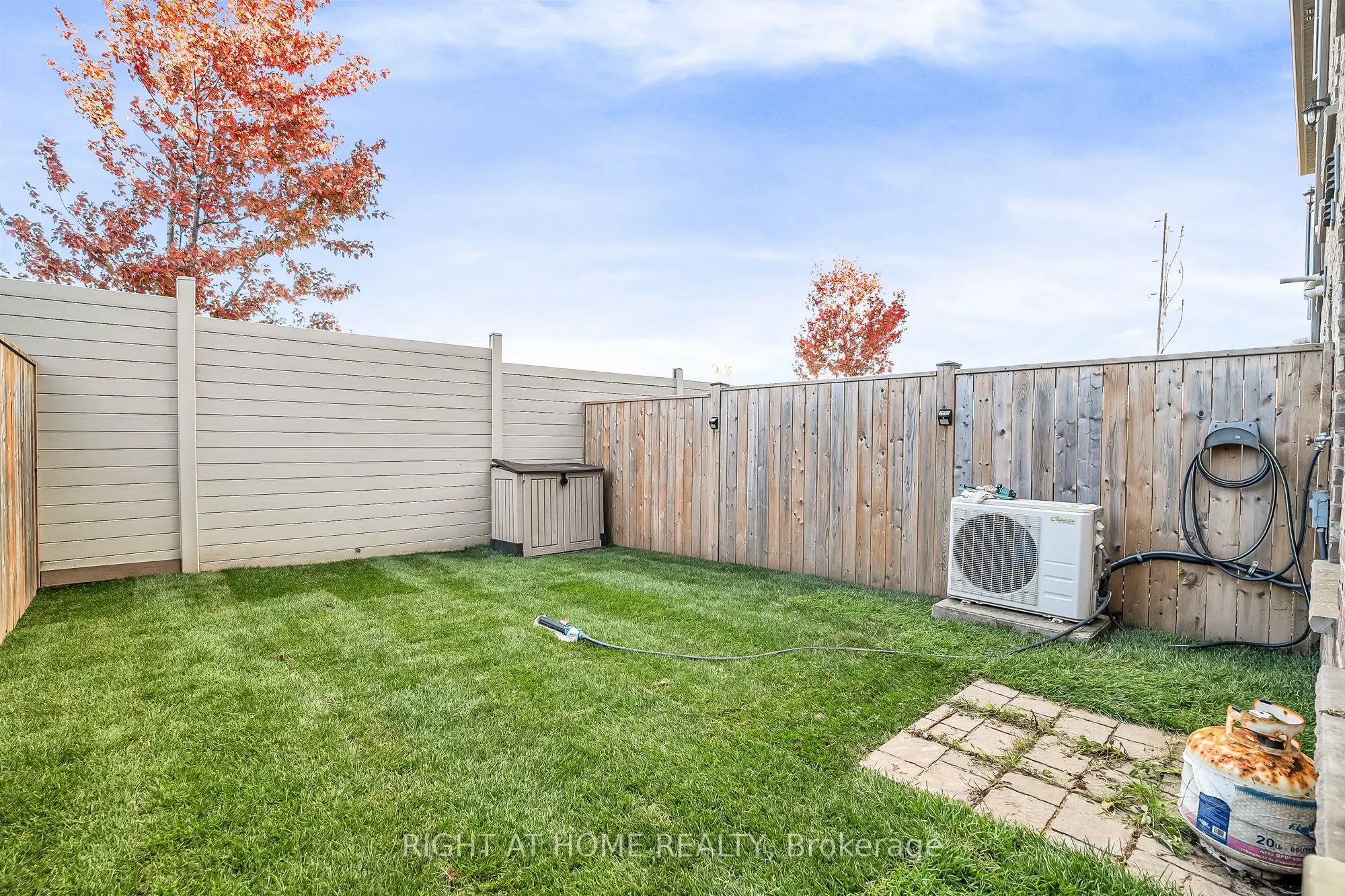 88 Winterton Court N