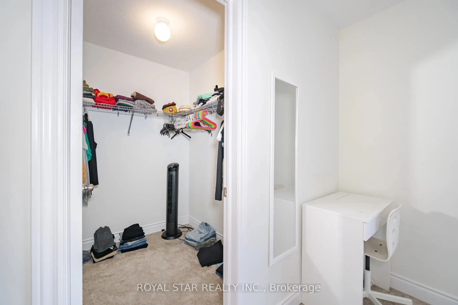 1 Bushwood Trail, #Upper