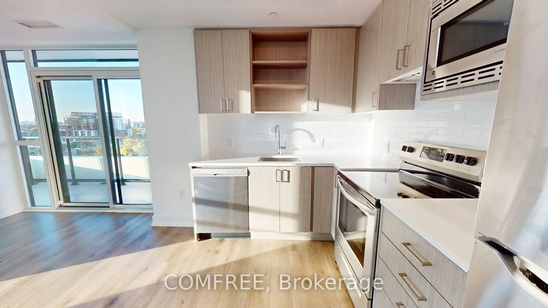 60 George Butchart Drive, #621