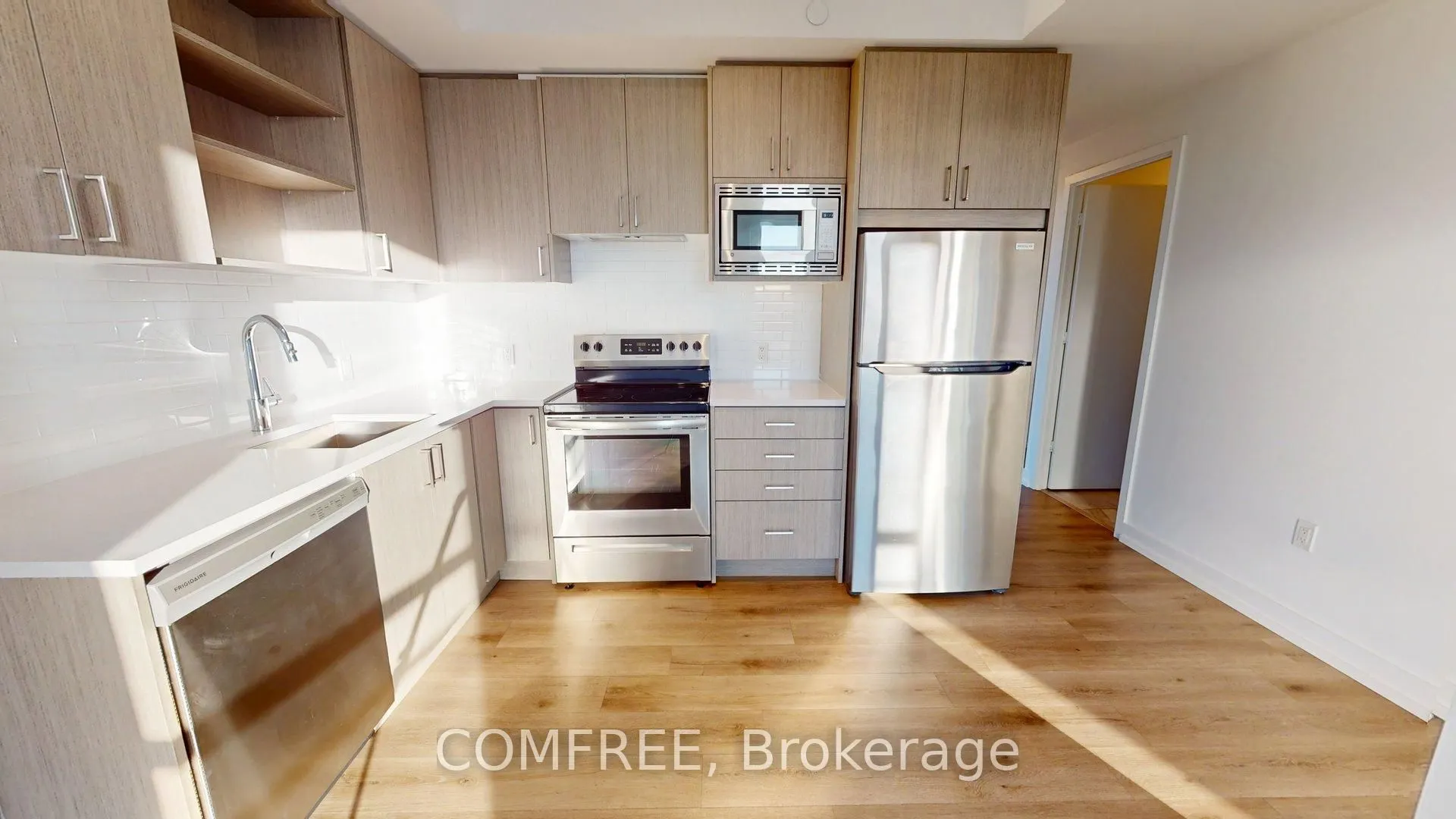 60 George Butchart Drive, #621