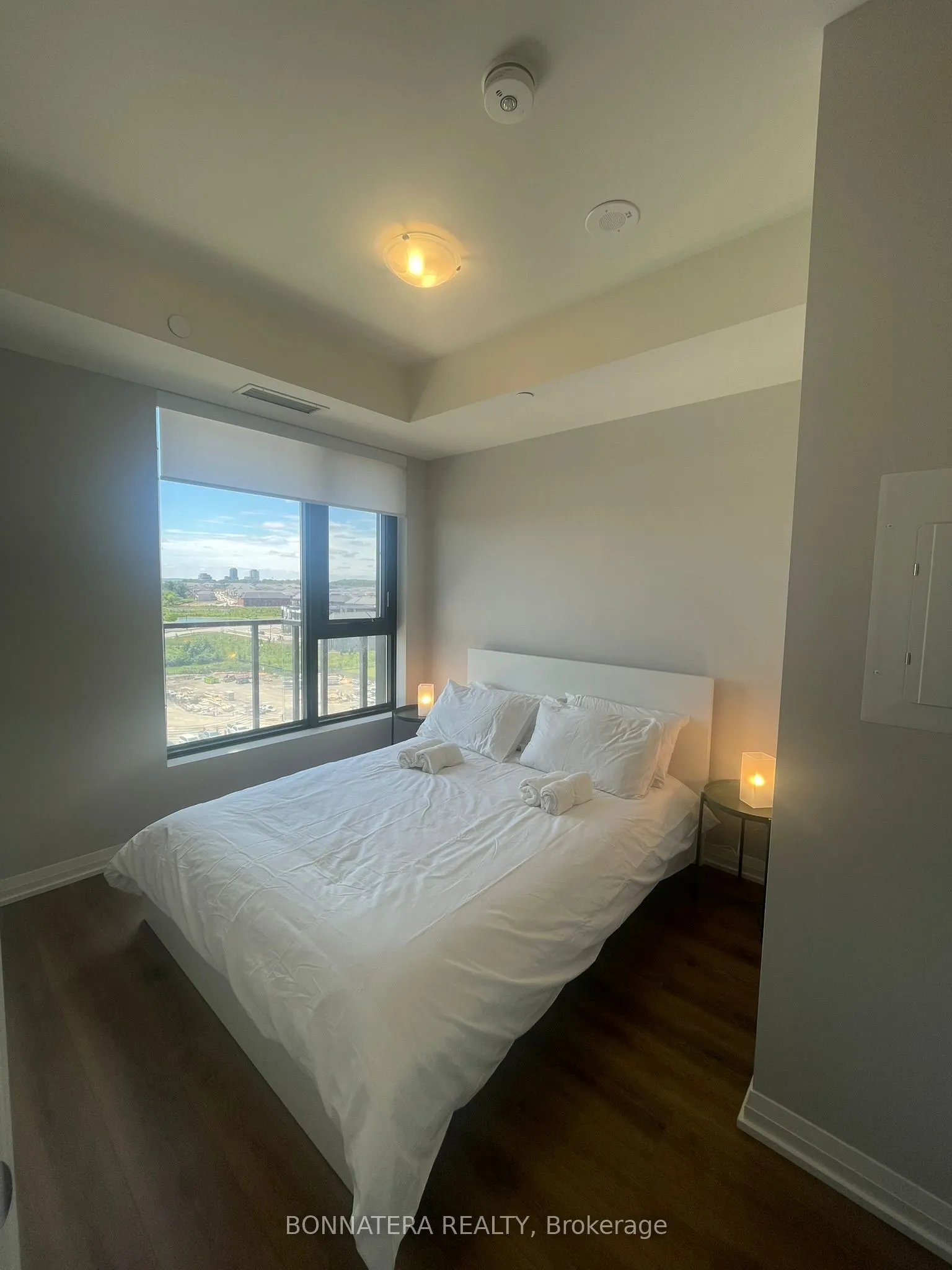 3006 William Cutmore Boulevard, #907