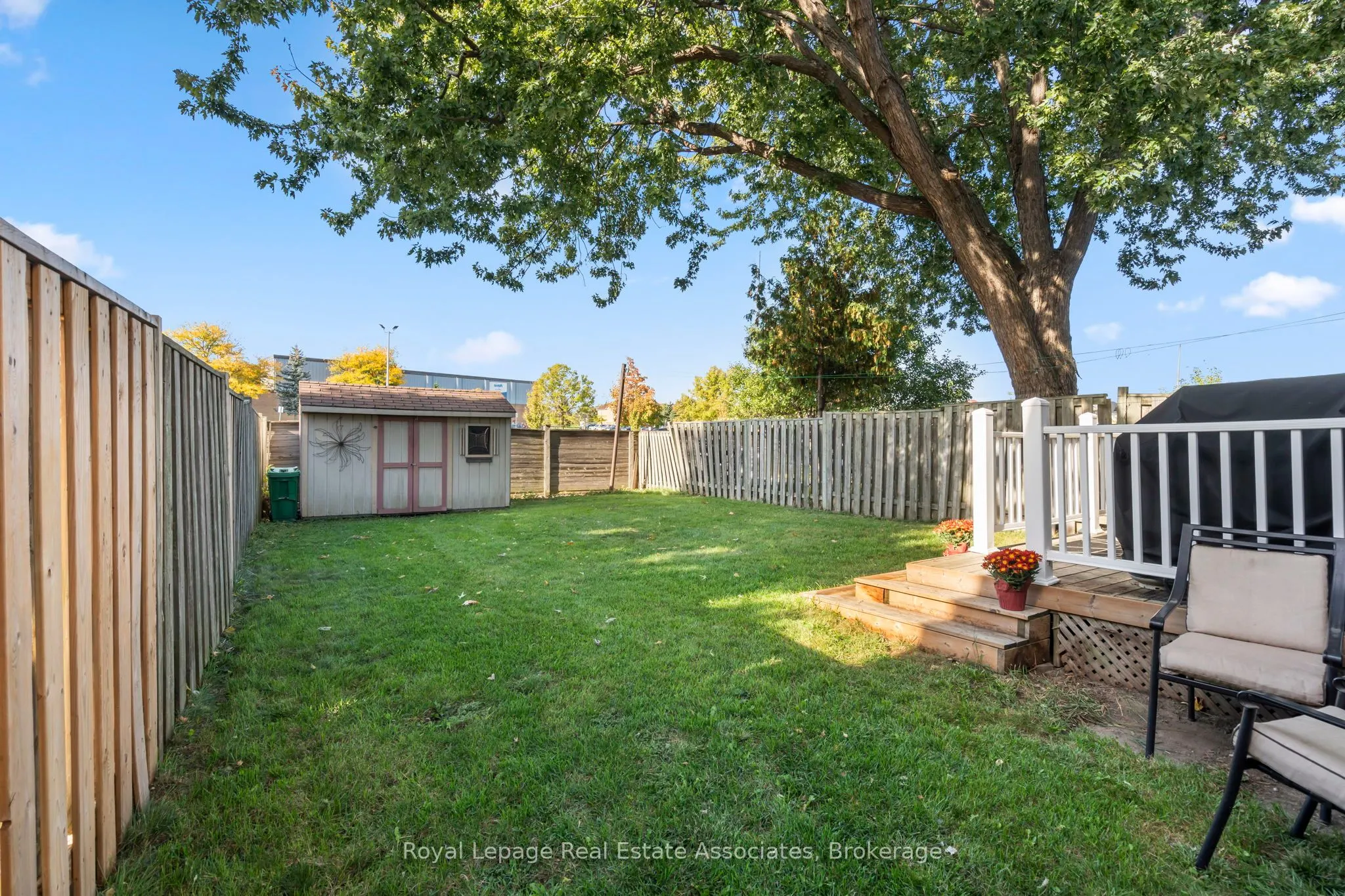 60 Newbridge Crescent