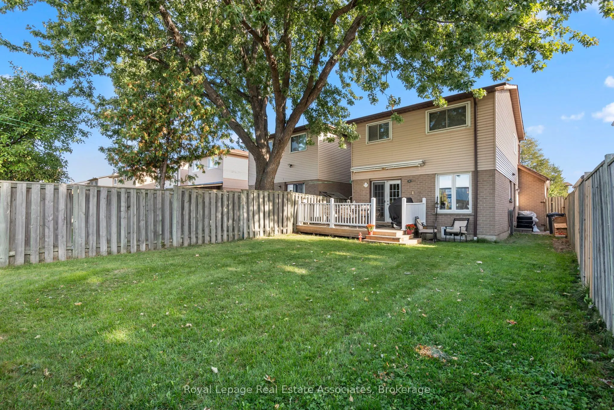 60 Newbridge Crescent