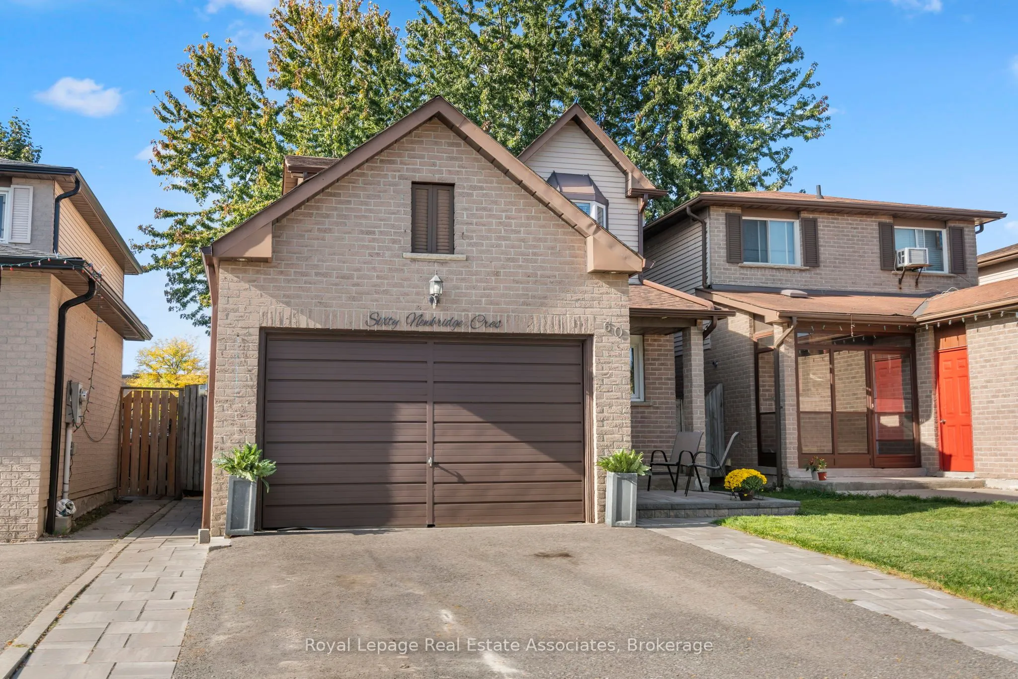 60 Newbridge Crescent