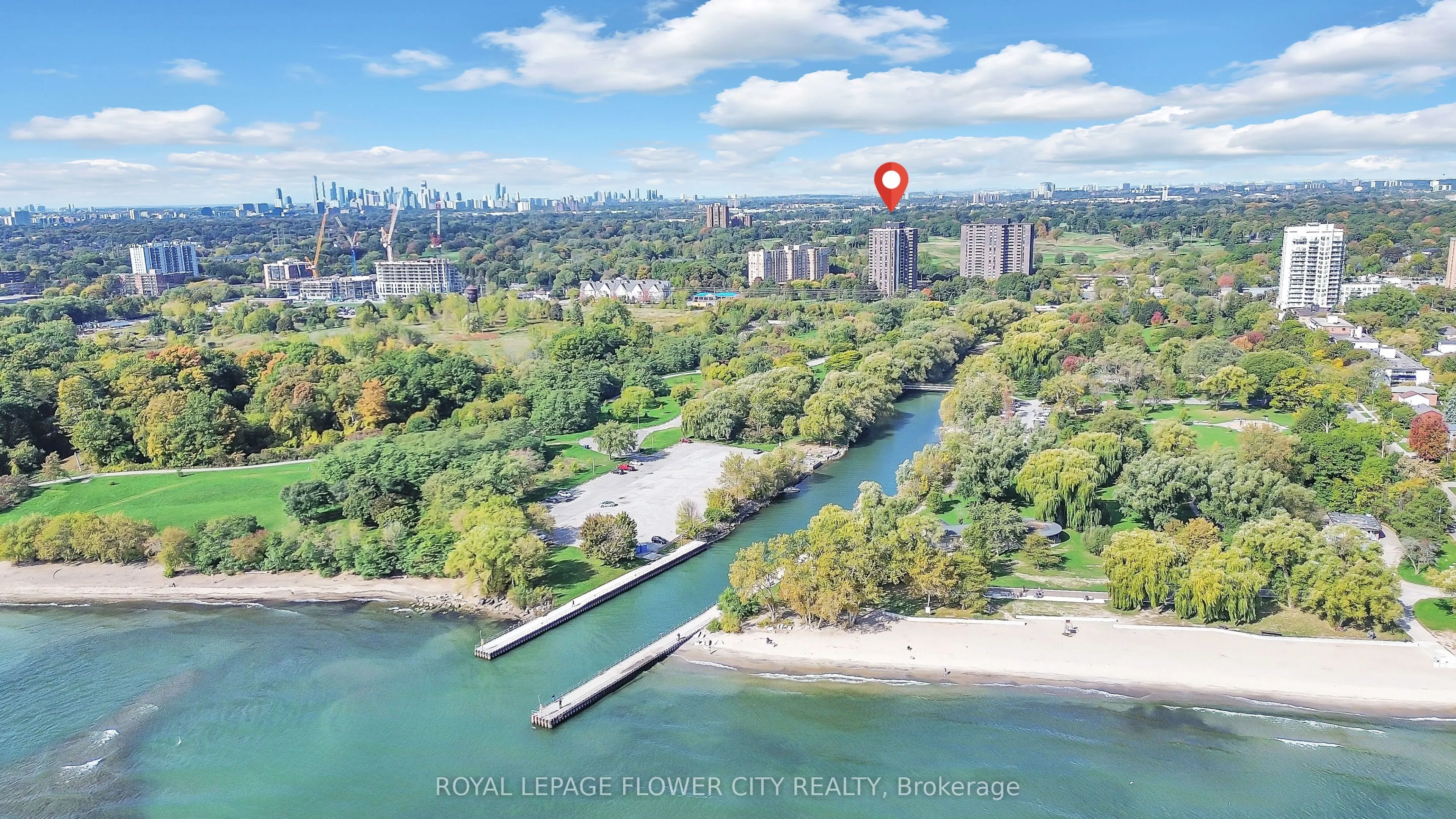 1515 Lakeshore Road E, #602
