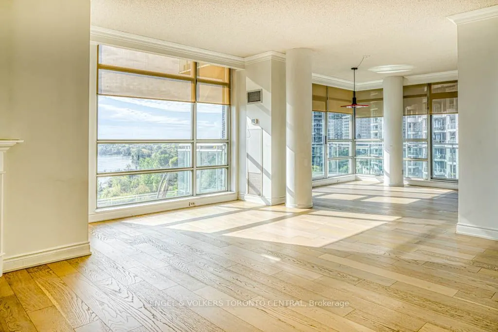 5 Marine Parade Drive, #805