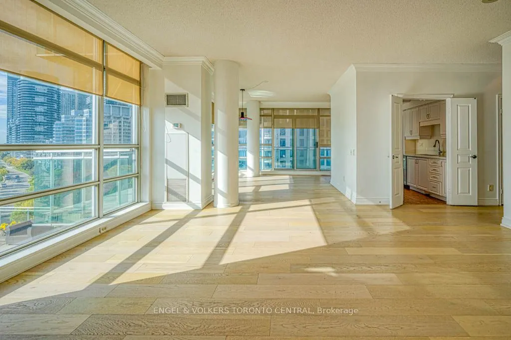 5 Marine Parade Drive, #805
