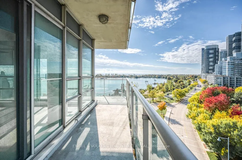 5 Marine Parade Drive, #805