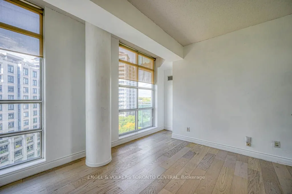 5 Marine Parade Drive, #805