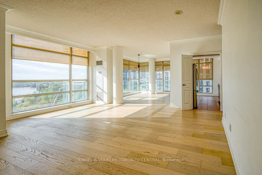 5 Marine Parade Drive, #805