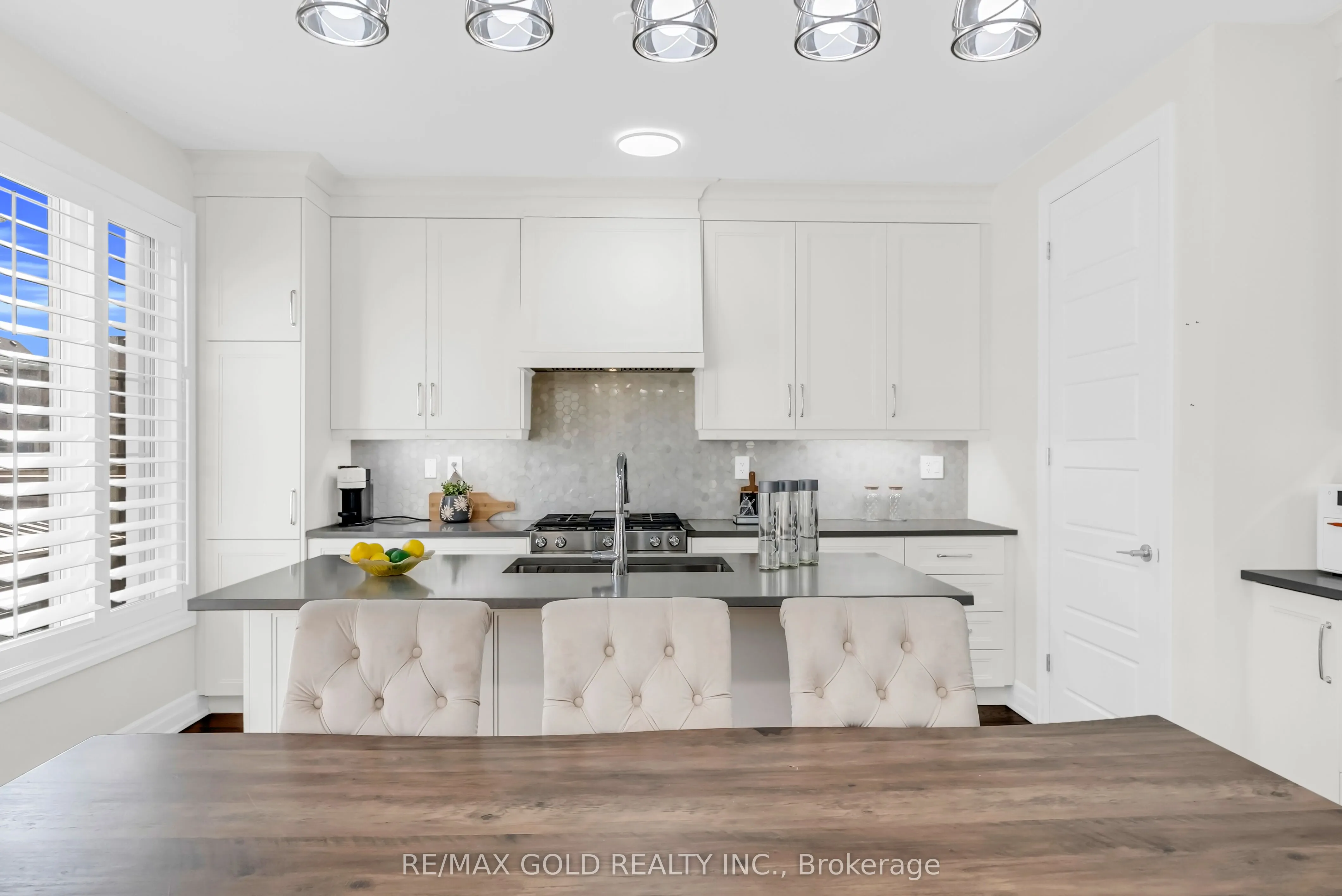 1504 Kitchen Court