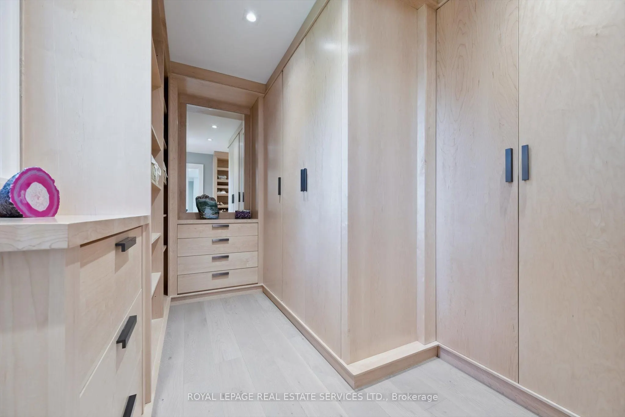 14 Westglen Crescent