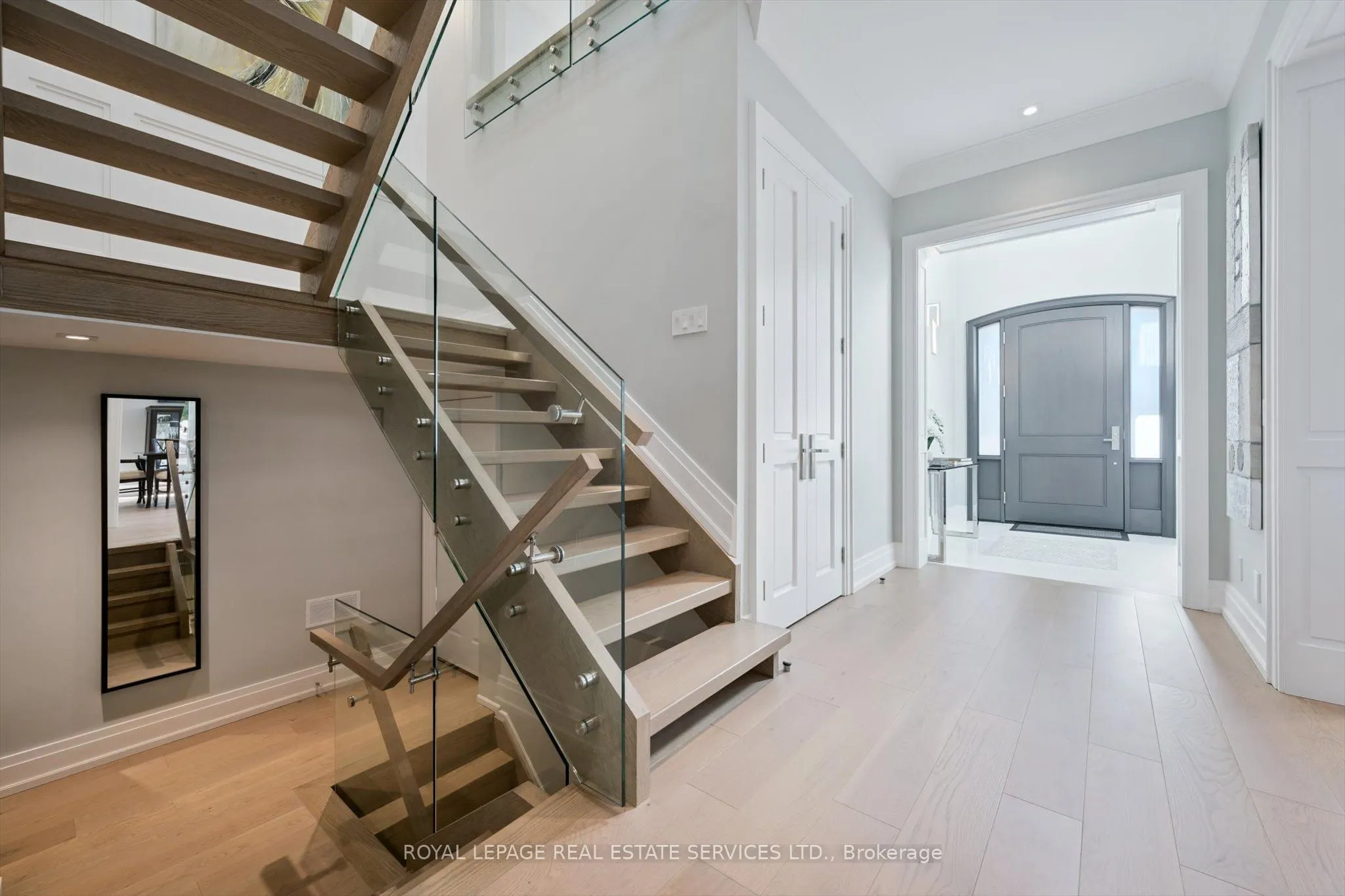 14 Westglen Crescent