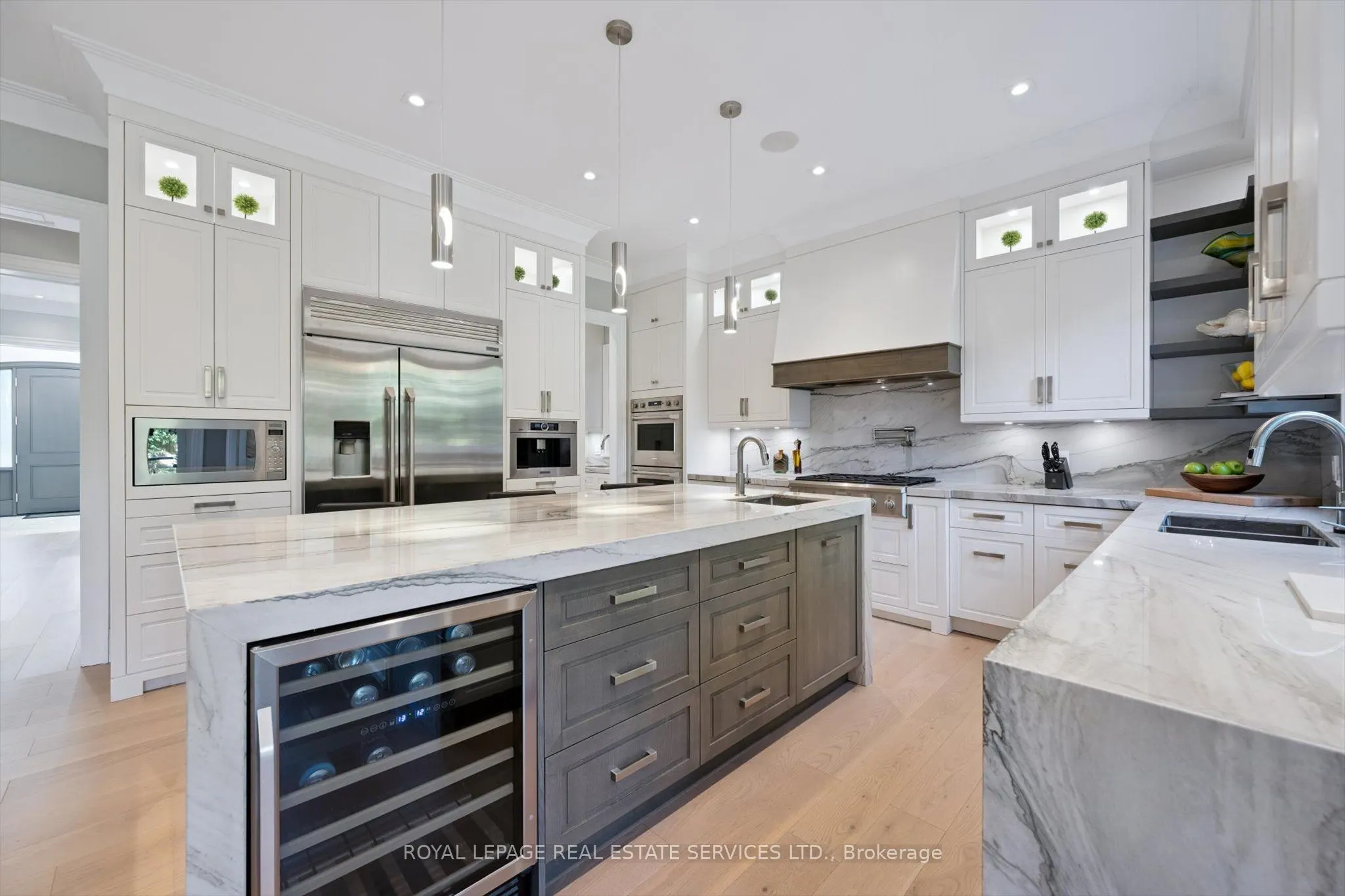14 Westglen Crescent