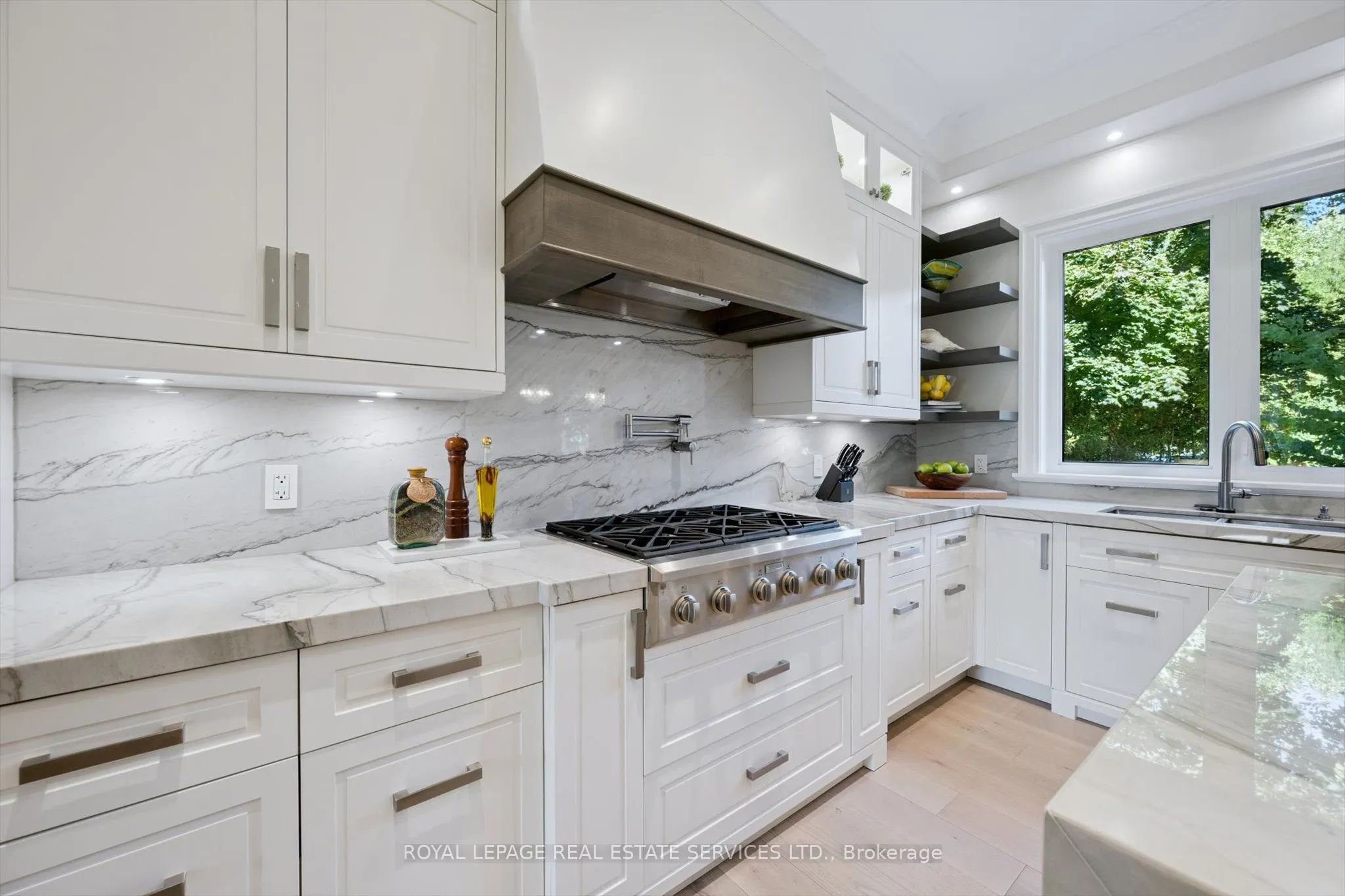 14 Westglen Crescent