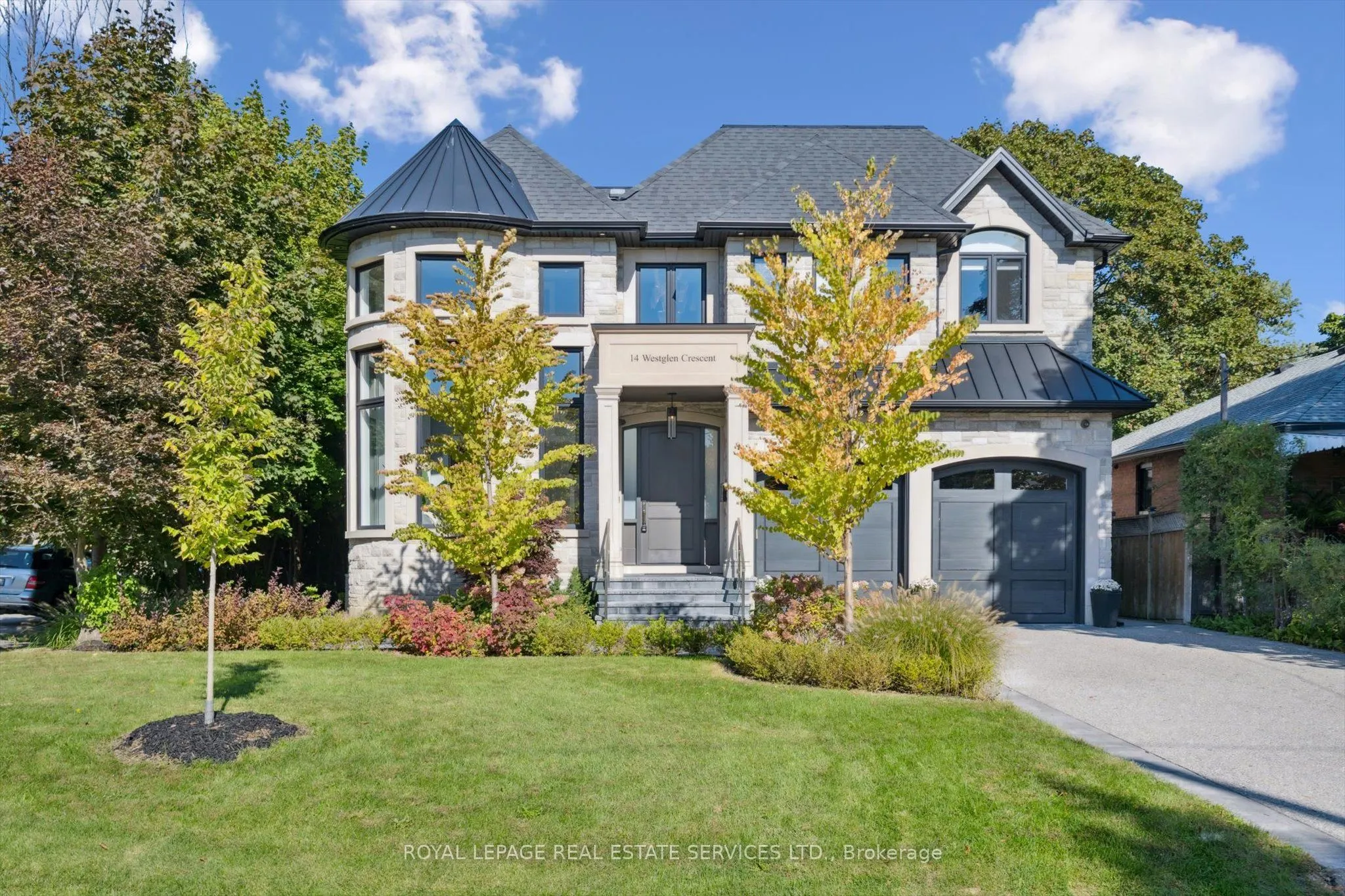 14 Westglen Crescent