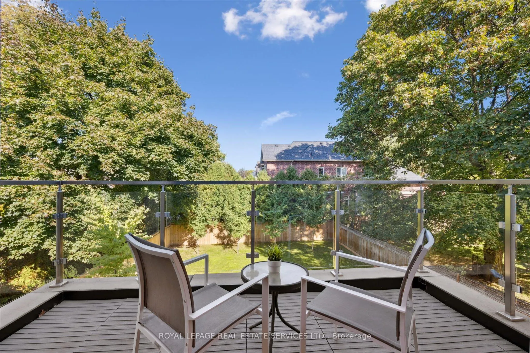 14 Westglen Crescent