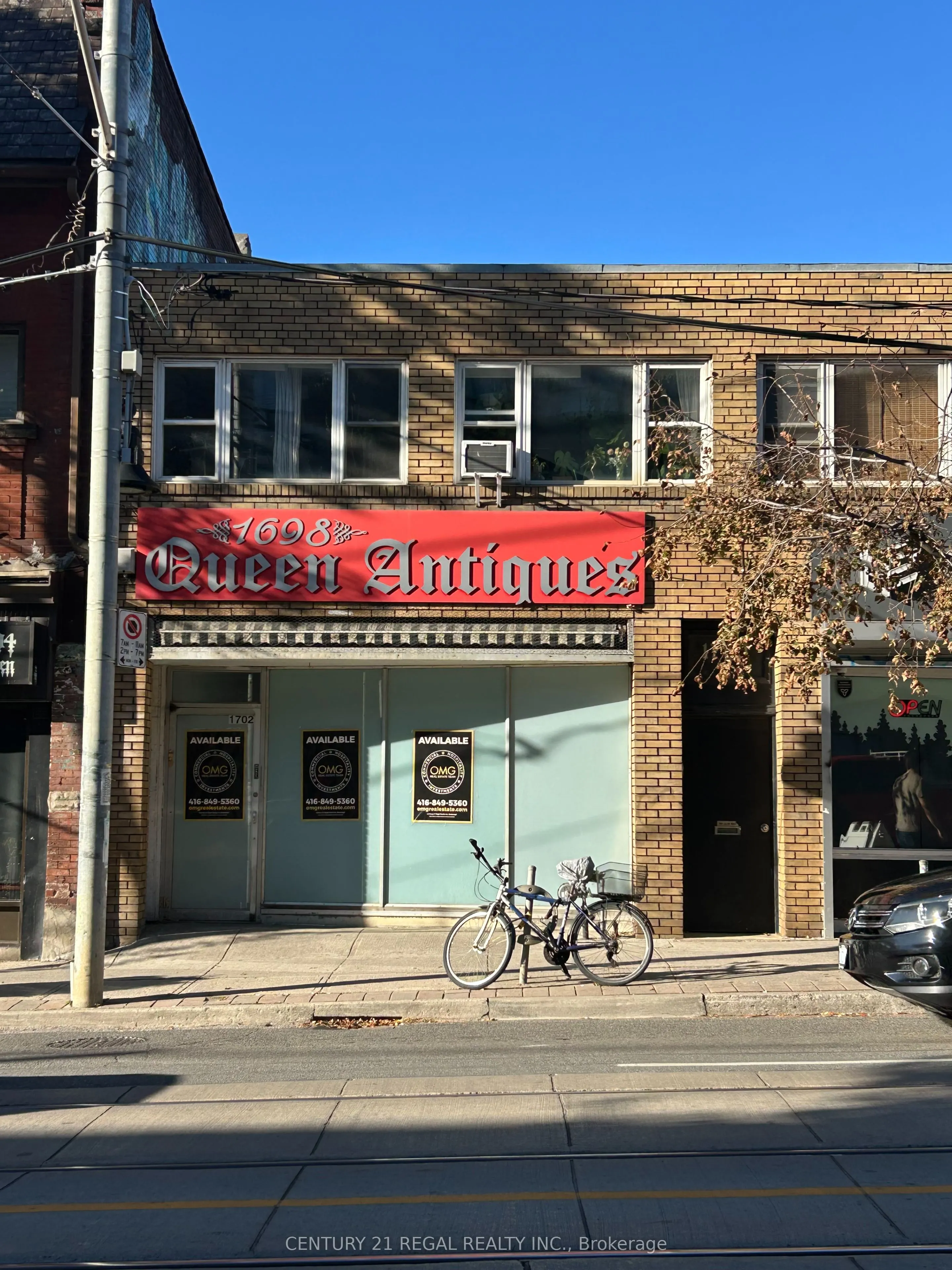 1702 QUEEN Street W