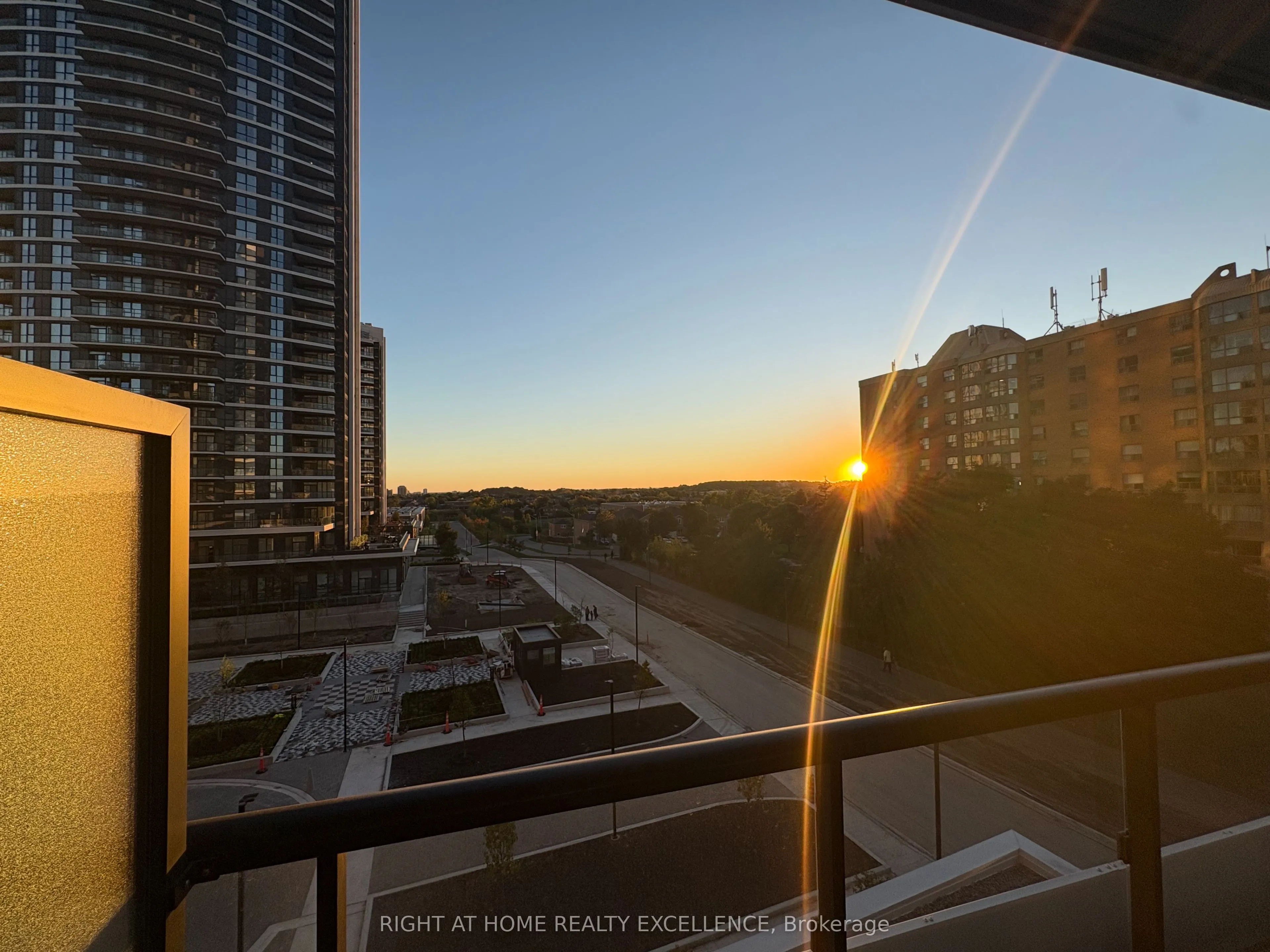15 Watergarden Drive, #418