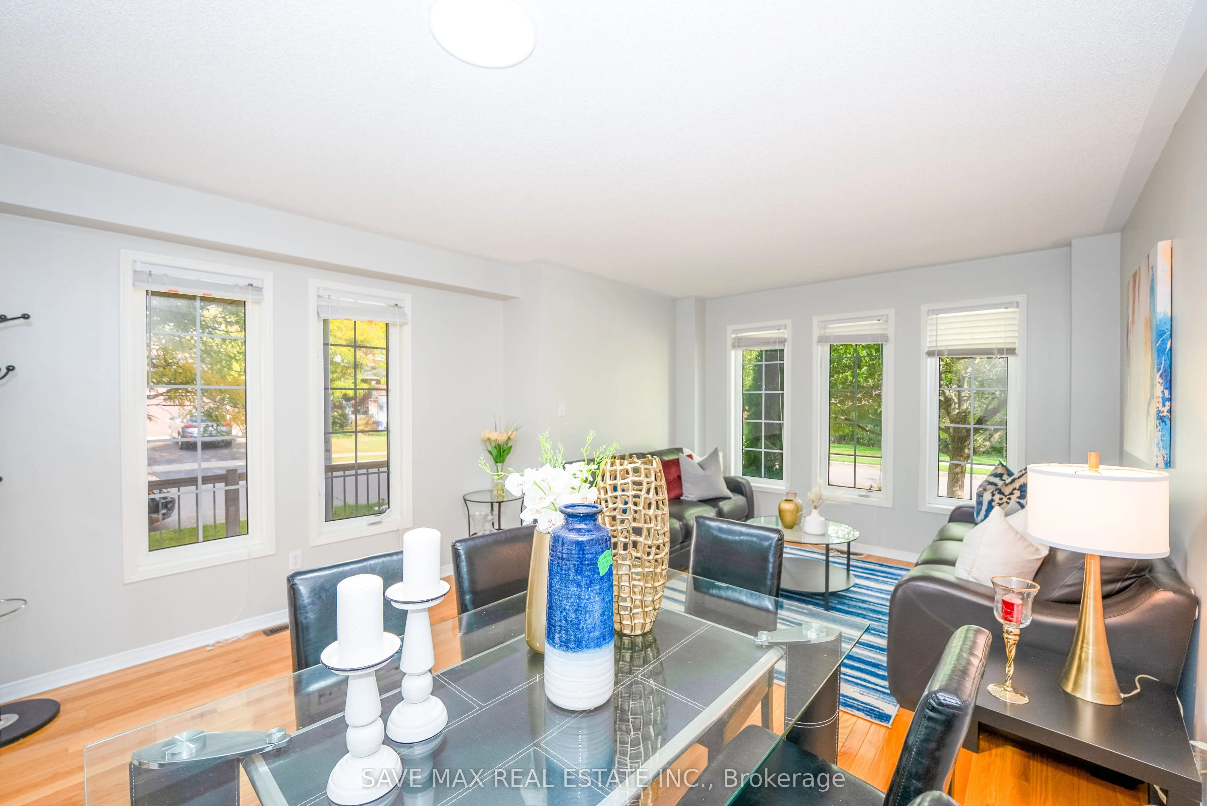 87 Luella Crescent