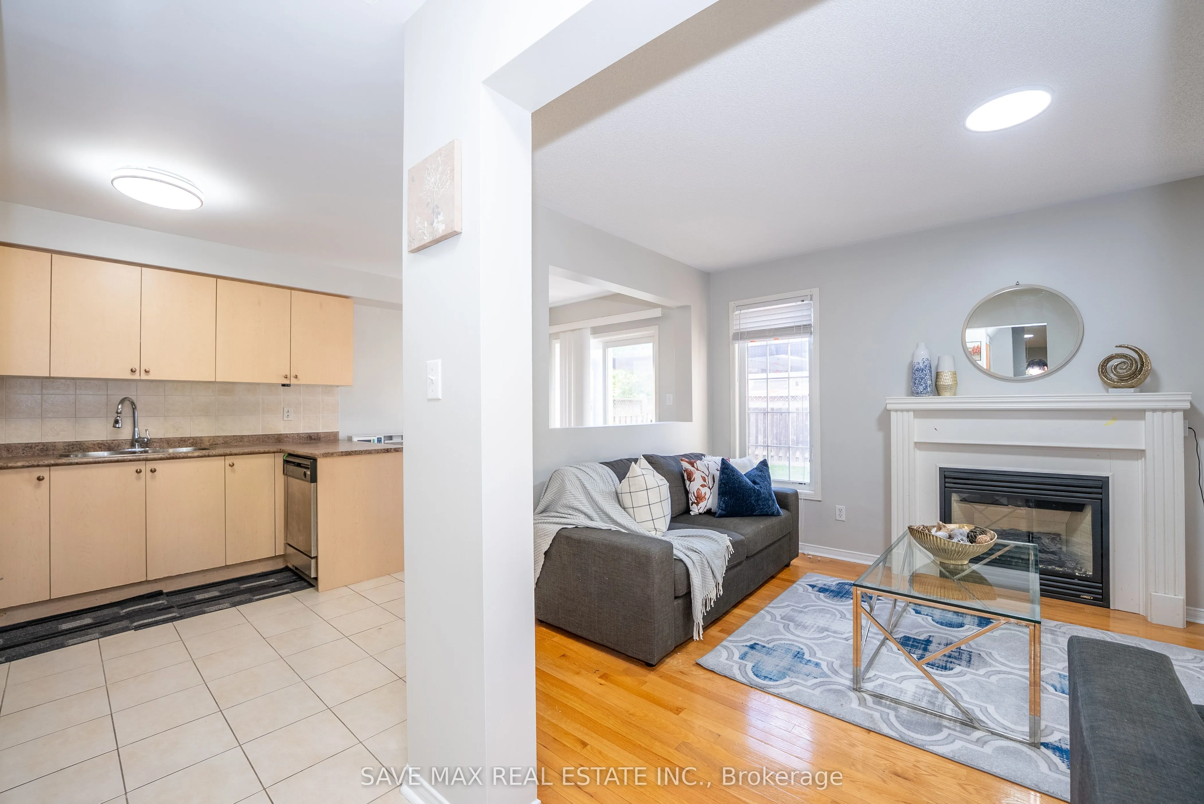 87 Luella Crescent